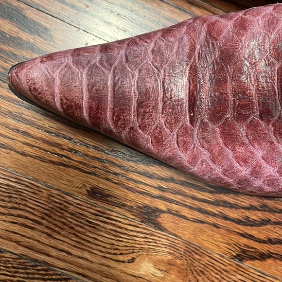 Vintage cowboy boots. Size 38.Made in Italy. Beautiful rose colour & skins. - Picture 11 of 14